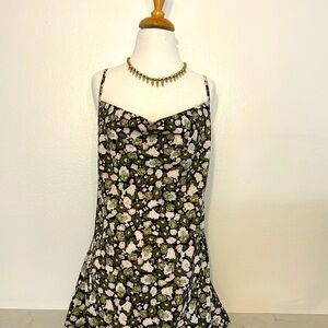 3/$10 Bundle: NWT Nordstrom Vero Moda Slip Dress Black Floral Spaghetti Straps